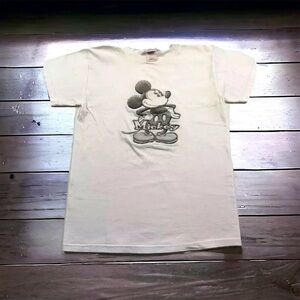 Vintage Disney Store Made in USA White Embroidered Mickey Mouse T-Shirt Size Med